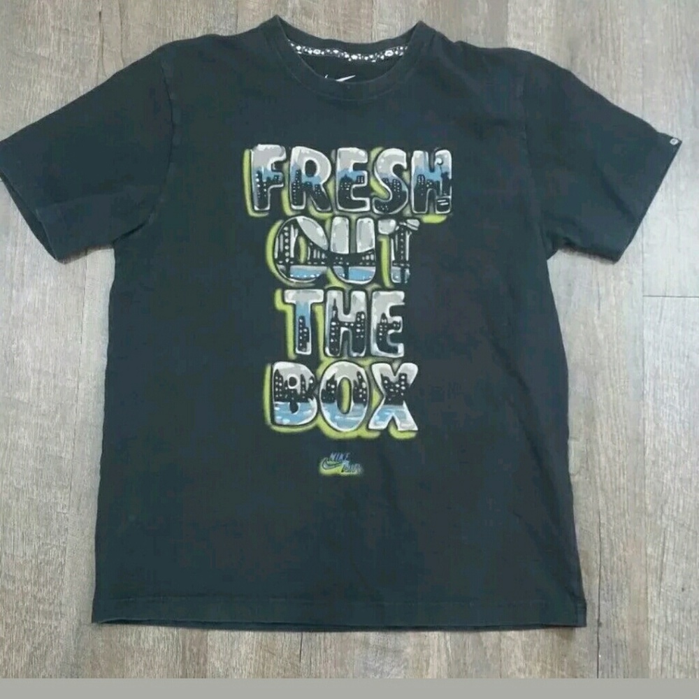 Nike Mens T Shirt Large